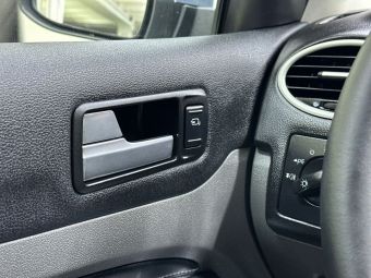 Ford Focus, 2.0 л, АКПП, 2008 фото 11