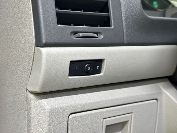 Jeep Cherokee, 2.8 л, АТ, 2008 фото 14