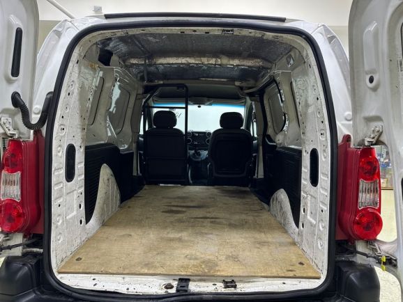 Citroen Berlingo, 1.6 л, МТ, 2012 фото 10