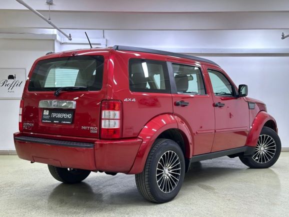 Dodge Nitro, 2.8 л, АТ, 2008 фото 8