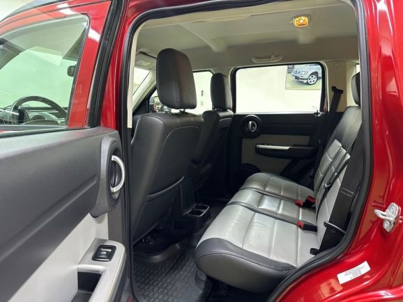 Dodge Nitro, 2.8 л, АТ, 2008 фото 1