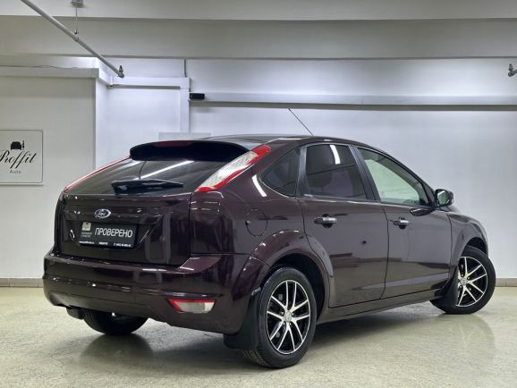 Ford Focus, 2.0 л, АТ, 2010 фото 6
