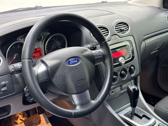 Ford Focus, 2.0 л, АКПП, 2010 фото 11