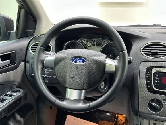 Ford Focus, 2.0 л, АТ, 2010 фото 15