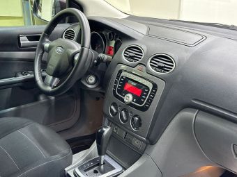 Ford Focus, 2.0 л, АКПП, 2010 фото 17