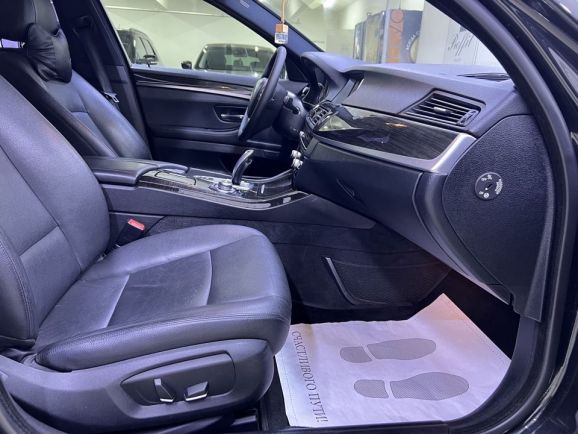 BMW 5 серии, 2.0 л, АТ, 2015 фото 14
