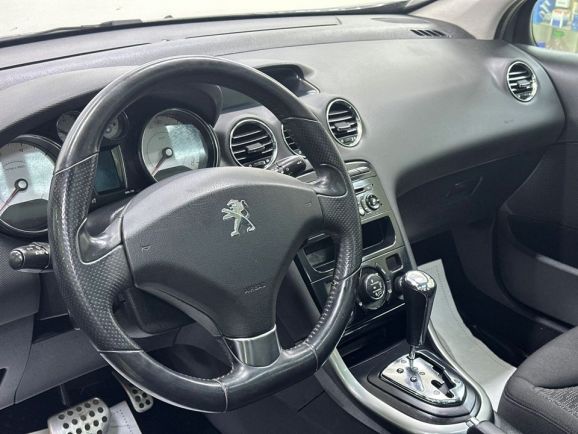 Peugeot 308, 1.6 л, АТ, 2012 фото 12