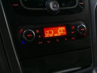 Ford Mondeo Titanium Black, 2.0 л, АКПП, 2011 фото 19