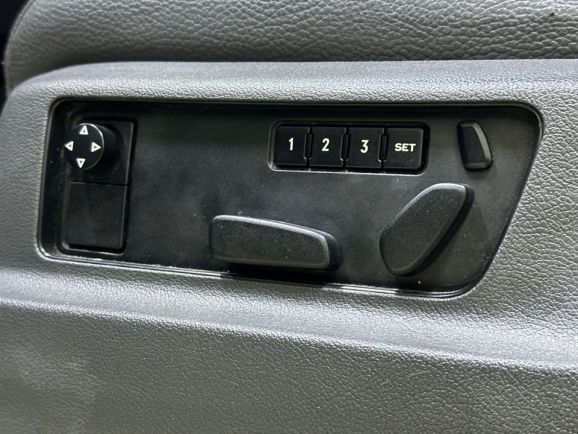 Volkswagen Touareg, 3.0 л, АТ, 2008 фото 11