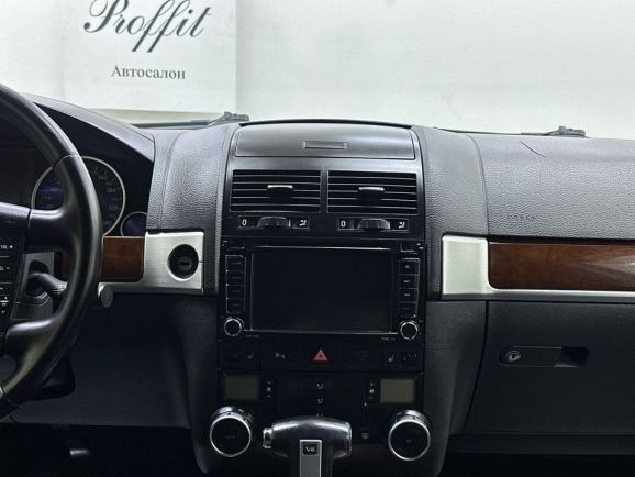 Volkswagen Touareg, 3.0 л, АТ, 2008 фото 13