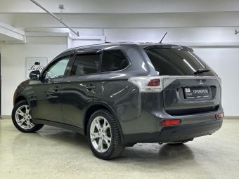 Mitsubishi Outlander, 2.0 л, CVT, 2014 фото 8