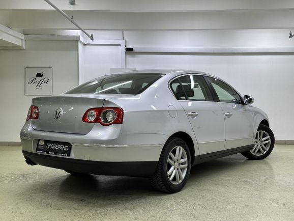 Volkswagen Passat, 2.0 л, МТ, 2005 фото 8