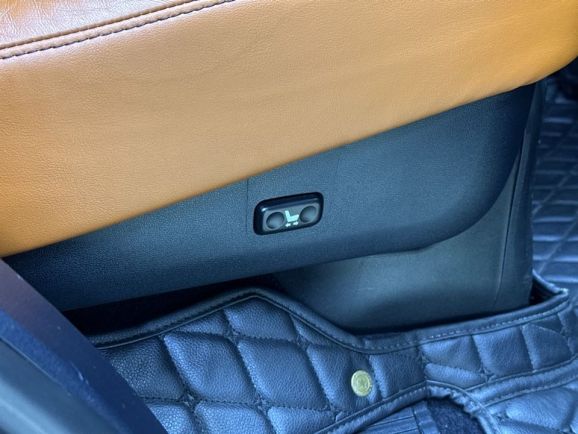 Lexus LX, 5.7 л, АТ, 2012 фото 18