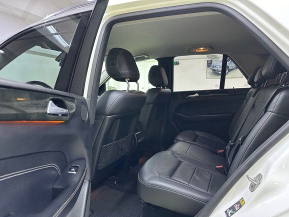 Mercedes-Benz M-Класс ML 350 BlueTEC 4MATIC Особая серия, 3.0 л, АТ, 2014 фото 2