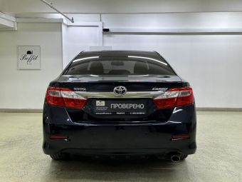 Toyota Camry, 2.5 л, АКПП, 2014 фото 7