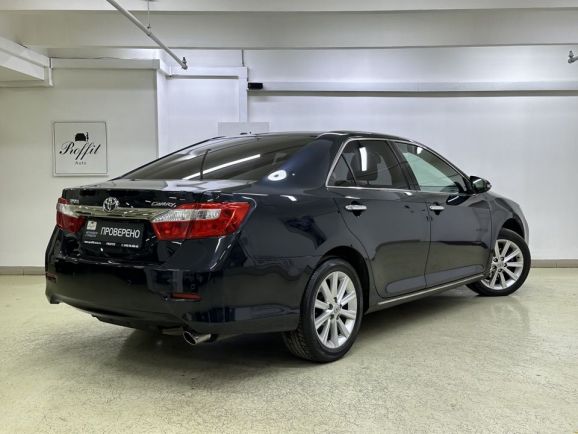 Toyota Camry, 2.5 л, АТ, 2014 фото 8