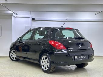 Peugeot 308, 1.6 л, АКПП, 2011 фото 6