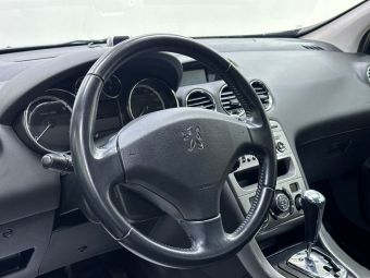 Peugeot 308, 1.6 л, АКПП, 2011 фото 12