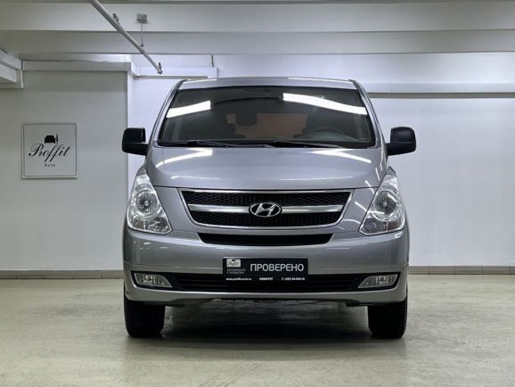 Hyundai Grand Starex, 2.5 л, АТ, 2010 фото 4
