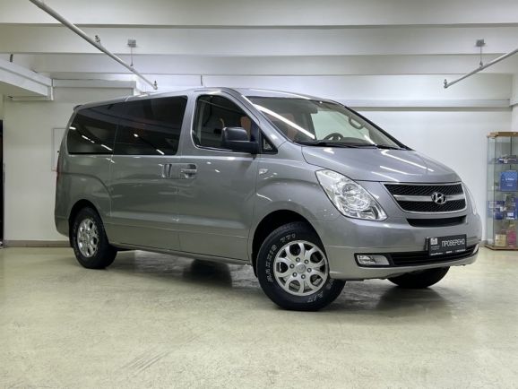 Hyundai Grand Starex, 2.5 л, АТ, 2010 фото 5