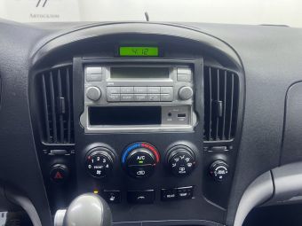 Hyundai Grand Starex, 2.5 л, АКПП, 2010 фото 16