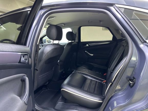 Ford Mondeo, 2.0 л, АТ, 2012 фото 2