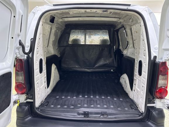 Peugeot Partner, 1.6 л, МТ, 2012 фото 10