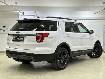 Ford Explorer, 2.3 л, АКПП, 2018 фото 8