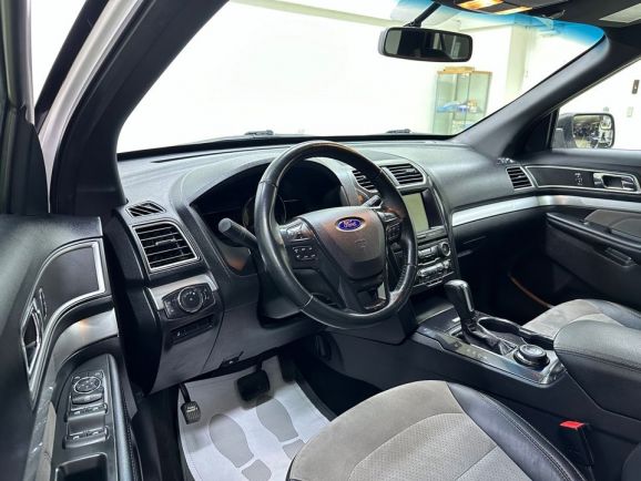 Ford Explorer, 2.3 л, АТ, 2018 фото 12