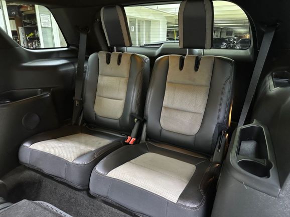 Ford Explorer, 2.3 л, АТ, 2018 фото 2