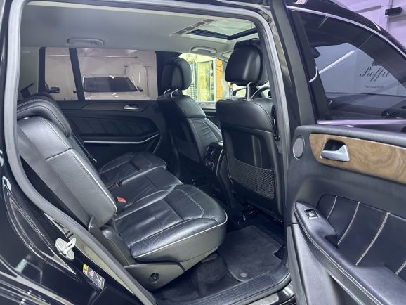 Mercedes-Benz GL-Класс GL 500 4MATIC Особая серия, 4.7 л, АТ, 2013 фото 18