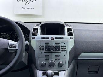 Opel Zafira, 1.8 л, РКПП, 2010 фото 13
