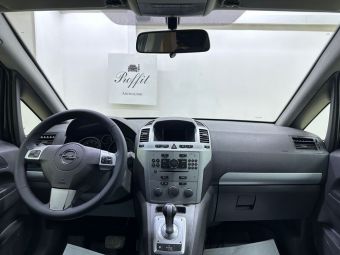 Opel Zafira, 1.8 л, РКПП, 2010 фото 14