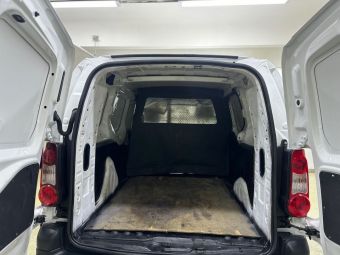 Citroen Berlingo, 1.6 л, МКПП, 2013 фото 10