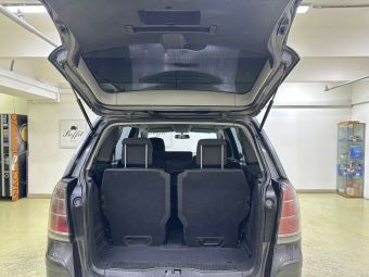 Opel Zafira, 1.8 л, МКПП, 2008 фото 10