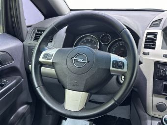 Opel Zafira, 1.8 л, МКПП, 2008 фото 14