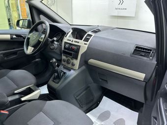 Opel Zafira, 1.8 л, МКПП, 2008 фото 16