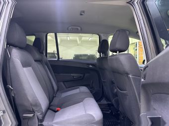 Opel Zafira, 1.8 л, МКПП, 2008 фото 17