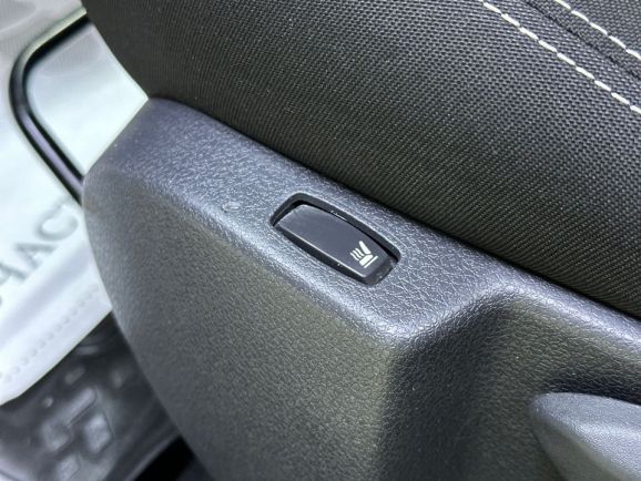 Renault Logan Privilege, 1.6 л, МТ, 2016 фото 11