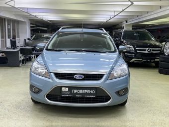 Ford Focus Titanium, 2.0 л, АКПП, 2010 фото 4