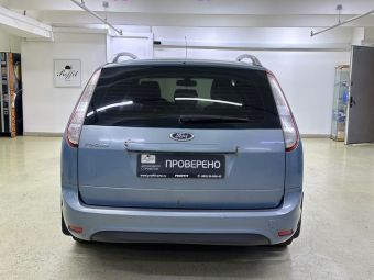 Ford Focus Titanium, 2.0 л, АКПП, 2010 фото 7
