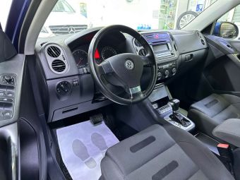 Volkswagen Tiguan, 2.0 л, АКПП, 2008 фото 9
