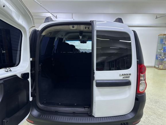 LADA (ВАЗ) Largus, 1.6 л, МТ, 2020 фото 10