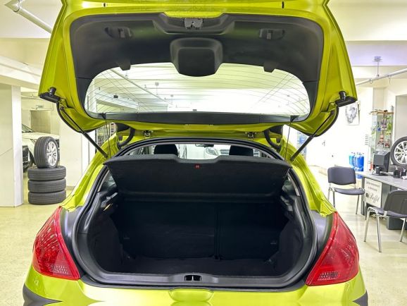 Peugeot 308, 1.6 л, АТ, 2008 фото 9