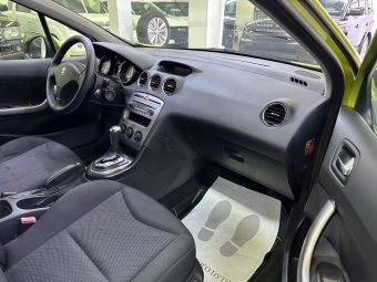 Peugeot 308, 1.6 л, АКПП, 2008 фото 16