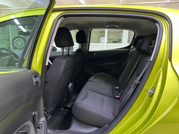 Peugeot 308, 1.6 л, АТ, 2008 фото 1