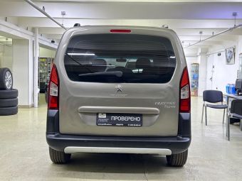 Peugeot Partner, 1.6 л, МКПП, 2013 фото 7