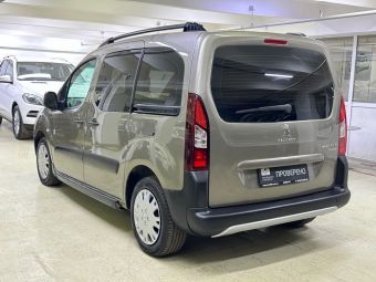 Peugeot Partner, 1.6 л, МКПП, 2013 фото 8