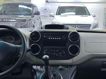 Peugeot Partner, 1.6 л, МКПП, 2013 фото 14