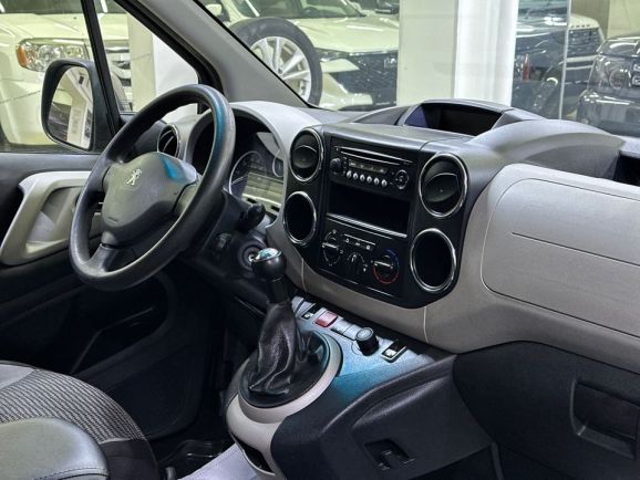 Peugeot Partner, 1.6 л, МТ, 2013 фото 16